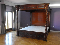 Solid Wood Baldachin Bed with Spiral Columns