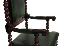 Solid Wood Classic Chair