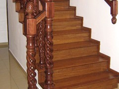 Spiral Newel with Carved Head SNCH